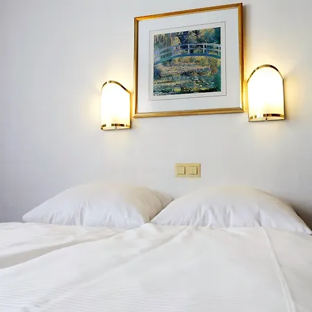 ケーニヒスホーフ ジ アートハウス