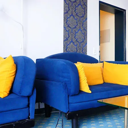 ケーニヒスホーフ ジ アートハウス ホテル 3*