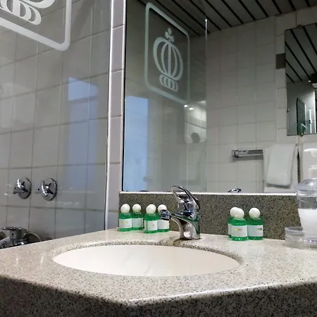 ホテル ケーニヒスホーフ ジ アートハウス ケルン