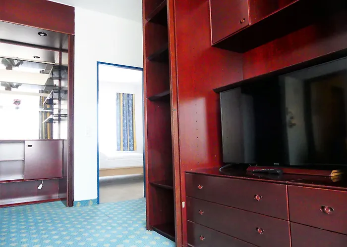 Hotel Koenigshof The Arthouse 3*