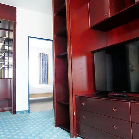 酒店 艺术宫廷酒店 3*